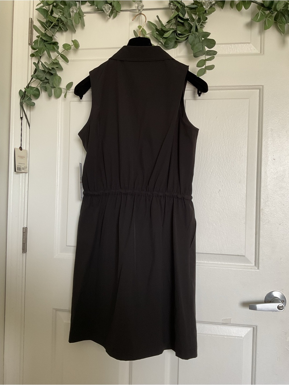 Calvin Klein Black Sleeveless Collared Drawstring Mini Dress - Picture 3 of 9